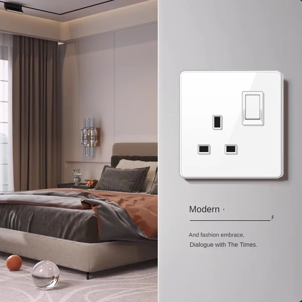 ELEGAN UK Socket White 16A/20A - Home Improvement Uk บทวิจารณ์และราคา